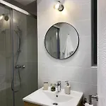 Apartment Mirage